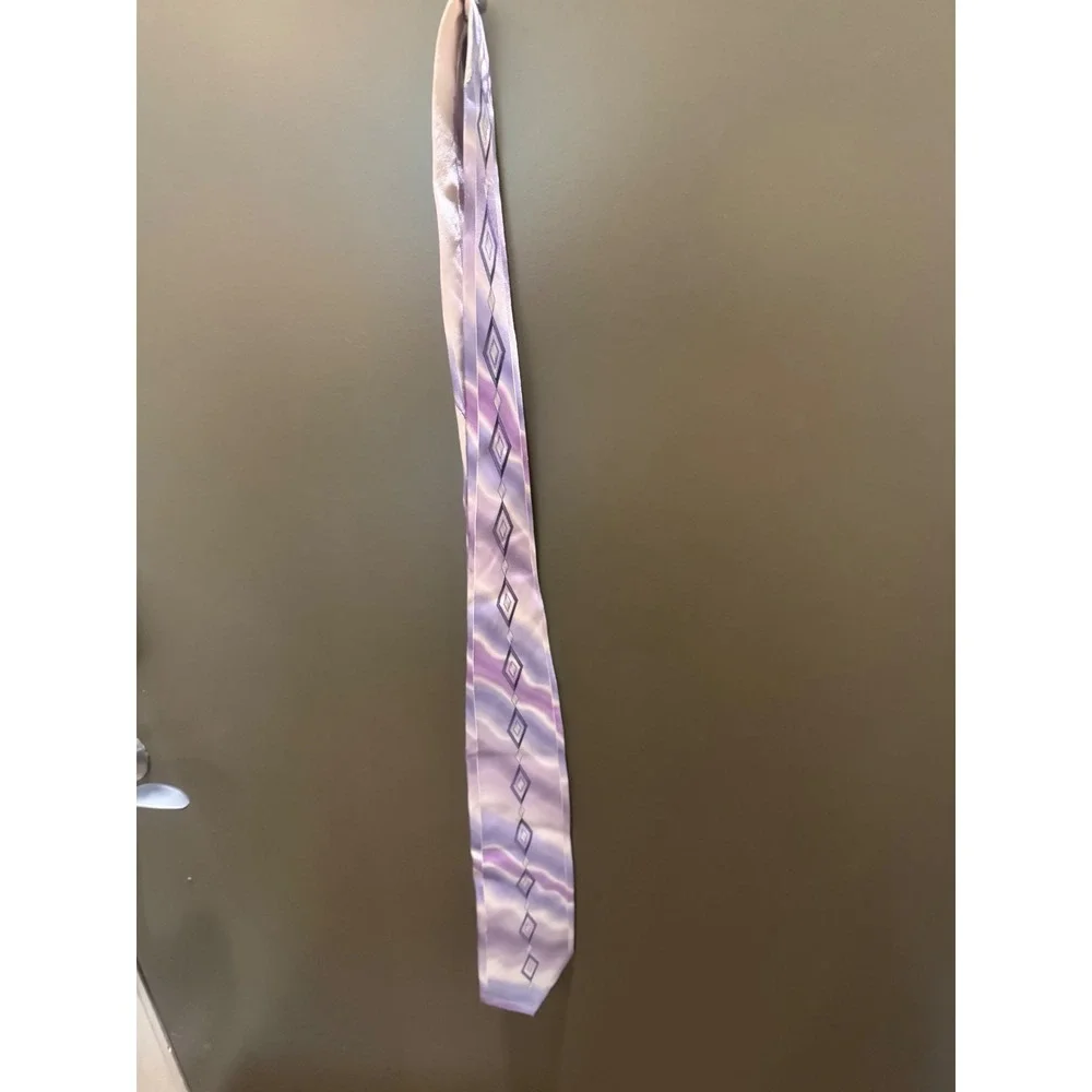 Stacy Adams Mens Silk Necktie Purple Lavender Ombre Geometric Diamond Handmade